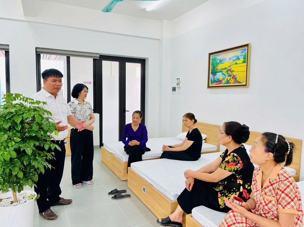 Bước đi mới để thích ứng với già hóa dân số
